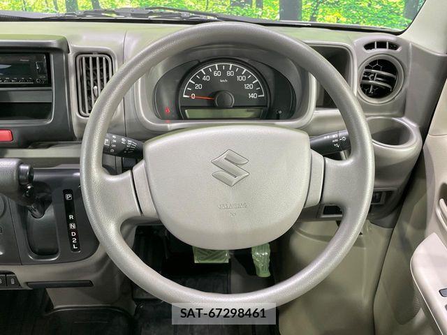 Suzuki EVERY 2023-09 8229876-9