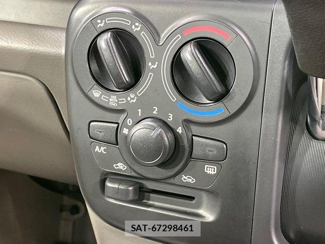 Suzuki EVERY 2023-09 8229876-5