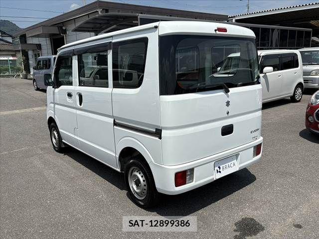 Suzuki EVERY 2018-09 8229878-12