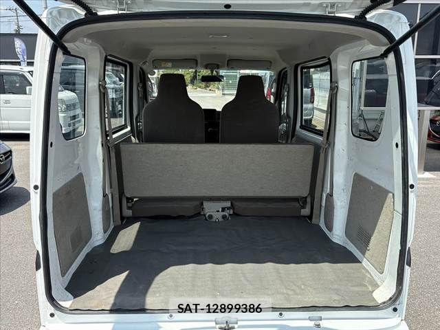 Suzuki EVERY 2018-09 8229878-15
