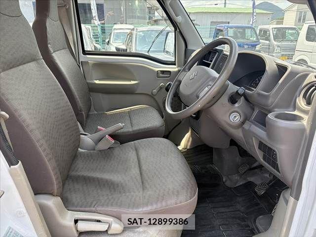 Suzuki EVERY 2018-09 8229878-17
