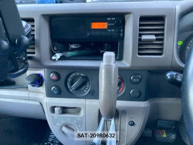 Suzuki EVERY 2008-09 8229888-14