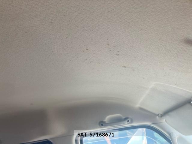 Suzuki EVERY 2005-11 8229886-13