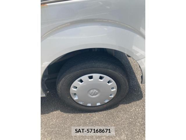 Suzuki EVERY 2005-11 8229886-3