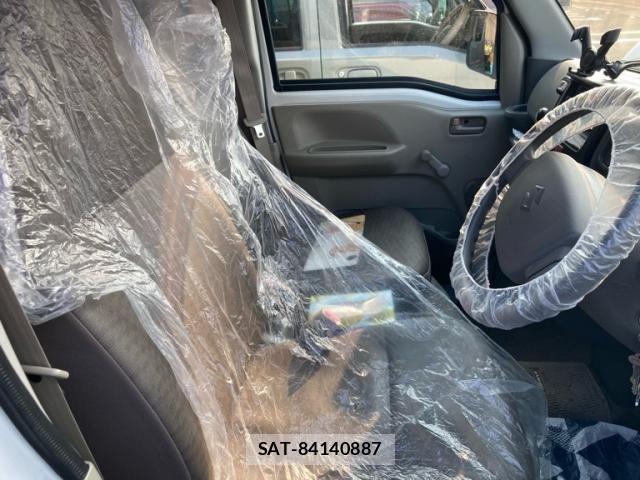 Suzuki EVERY 2018-08 8229885-16