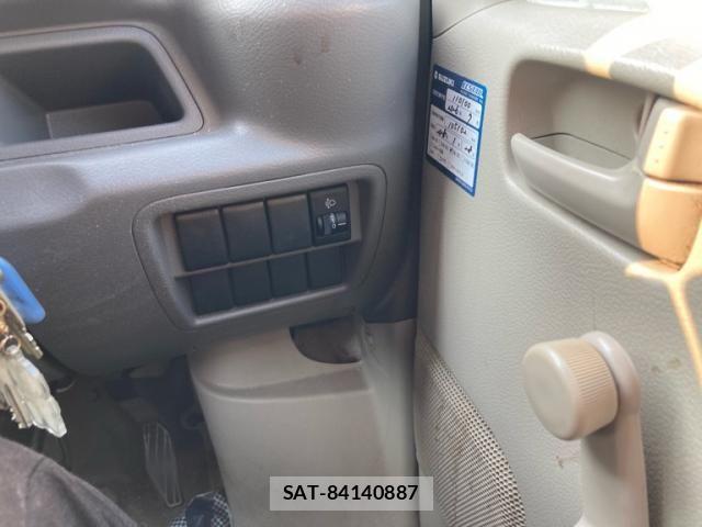 Suzuki EVERY 2018-08 8229885-21