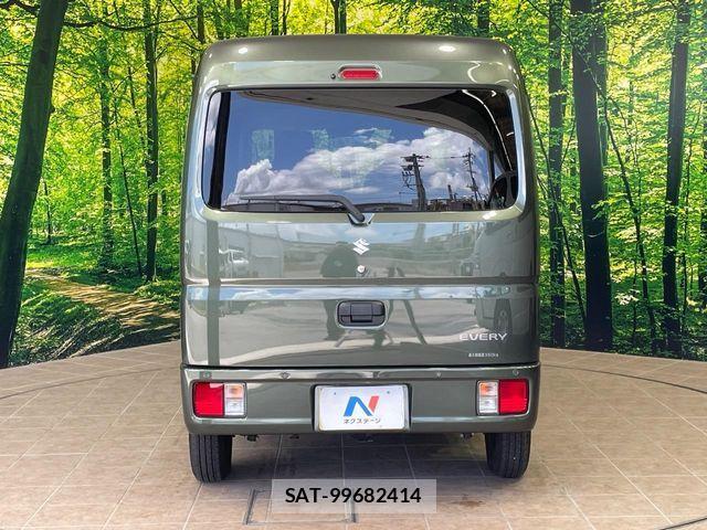 Suzuki EVERY 2025-03 8245163-15