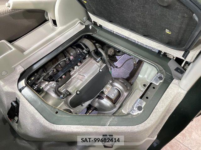 Suzuki EVERY 2025-03 8245163-18