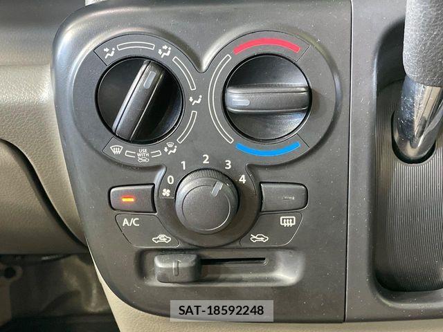 Suzuki EVERY 2023-06 8245164-5