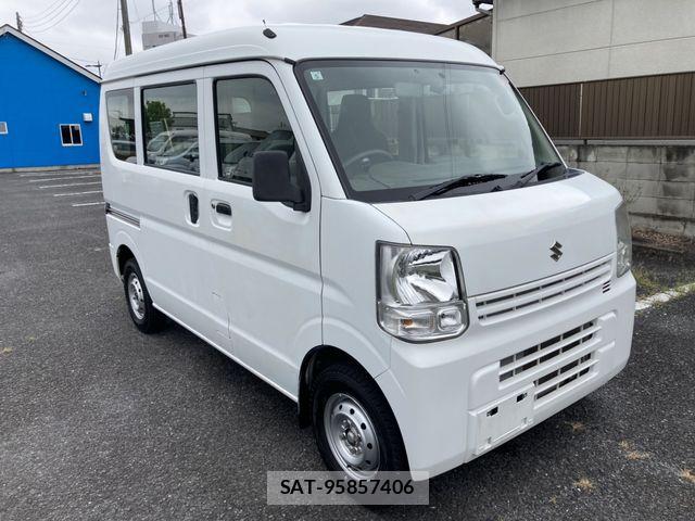 Suzuki EVERY 2016-05 8245166-4
