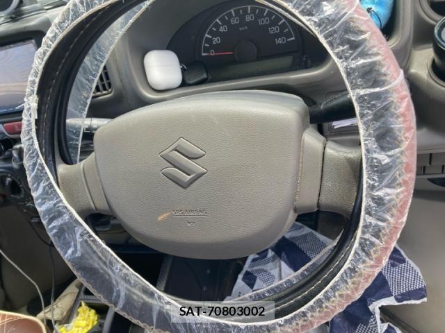 Suzuki EVERY 2015-08 8245165-13