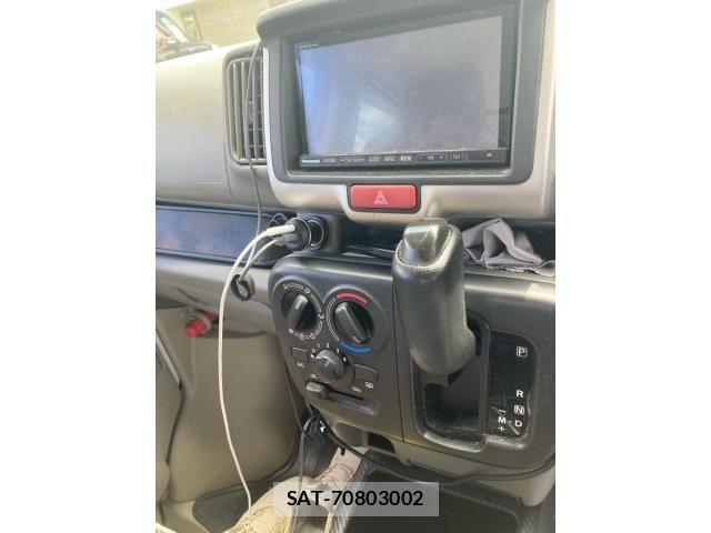 Suzuki EVERY 2015-08 8245165-14