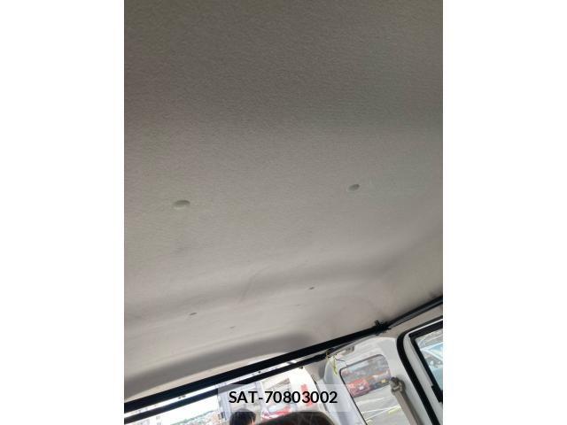 Suzuki EVERY 2015-08 8245165-16