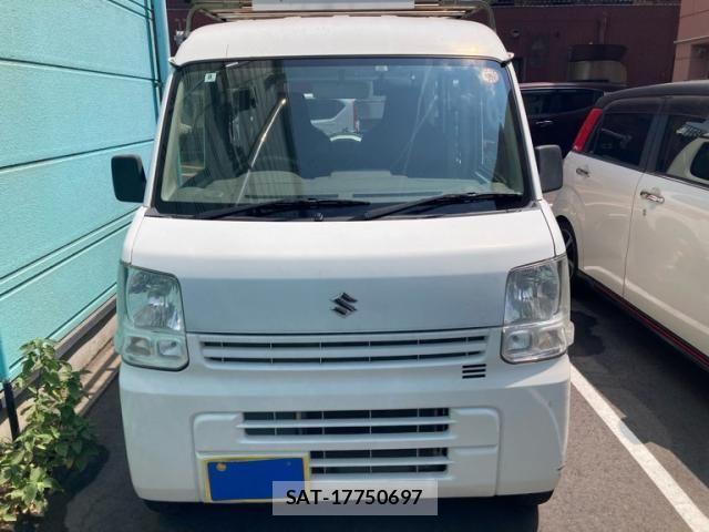 Suzuki EVERY 2017-07 8245168-0