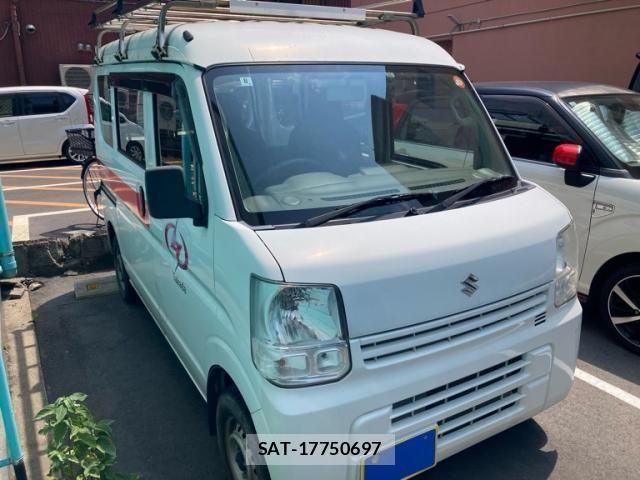 Suzuki EVERY 2017-07 8245168-1