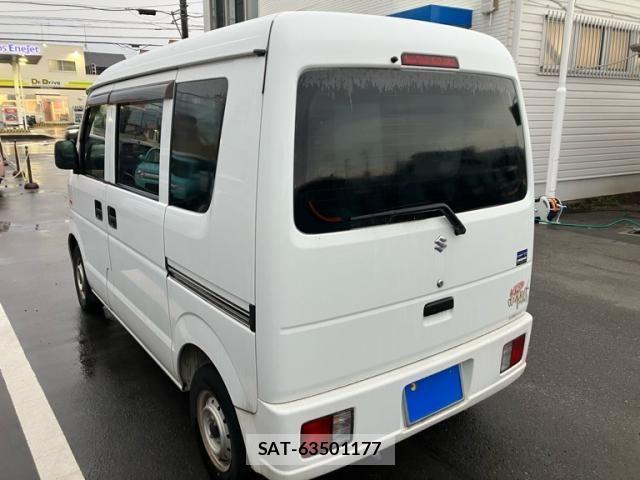 Suzuki EVERY 2009-09 8245167-4