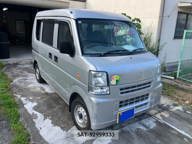 Suzuki EVERY 2010-05 8314374-1