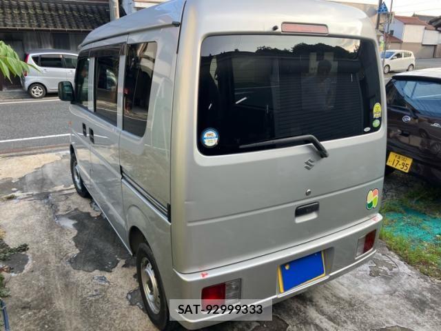Suzuki EVERY 2010-05 8314374-4