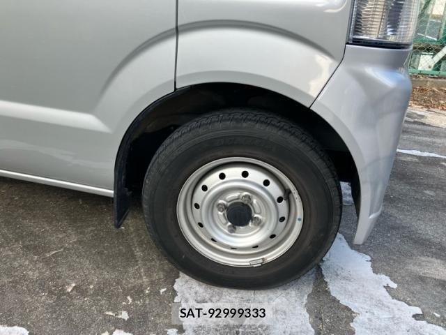 Suzuki EVERY 2010-05 8314374-6