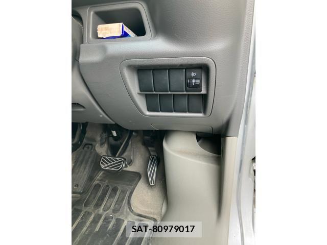 Suzuki EVERY 2017-05 8314377-17