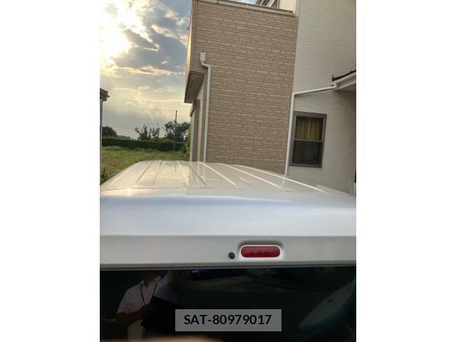 Suzuki EVERY 2017-05 8314377-8