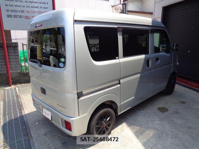 Suzuki EVERY 2015-09 8314373-10