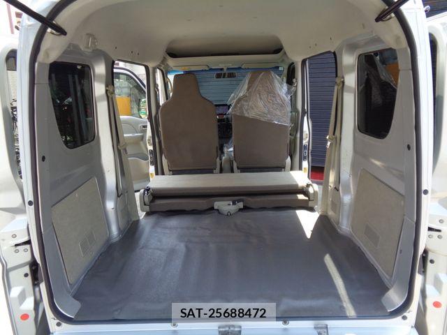 Suzuki EVERY 2015-09 8314373-14