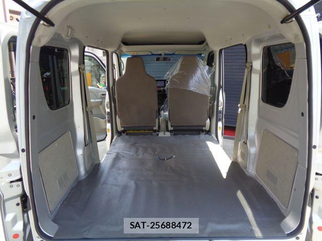 Suzuki EVERY 2015-09 8314373-15