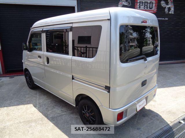 Suzuki EVERY 2015-09 8314373-16