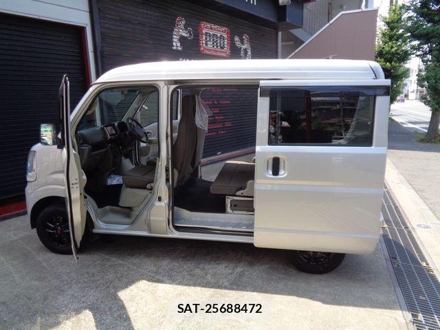 Suzuki EVERY 2015-09 8314373-19