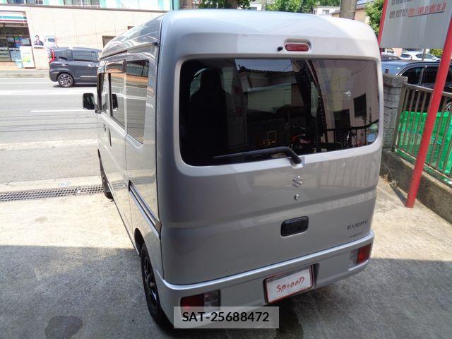 Suzuki EVERY 2015-09 8314373-3
