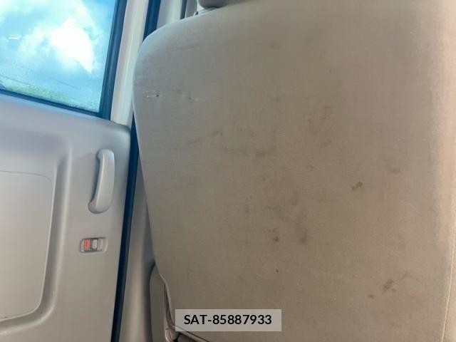 Suzuki EVERY 2014-07 8314380-20