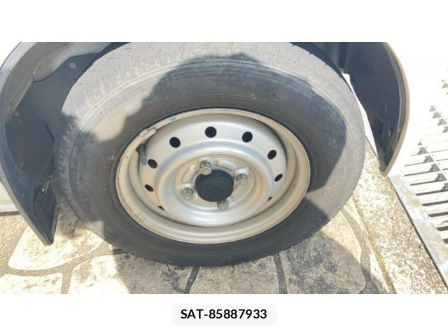 Suzuki EVERY 2014-07 8314380-7