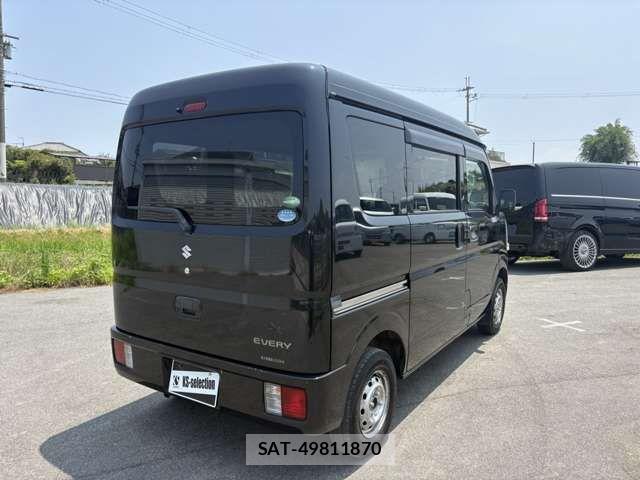 Suzuki EVERY 2018-06 8314372-4
