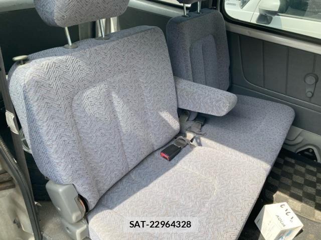 Suzuki EVERY 2000-01 8314379-16