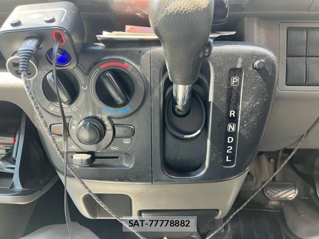 Suzuki EVERY 2019-08 8314381-14