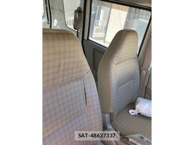 Suzuki EVERY 2006-05 8314383-15