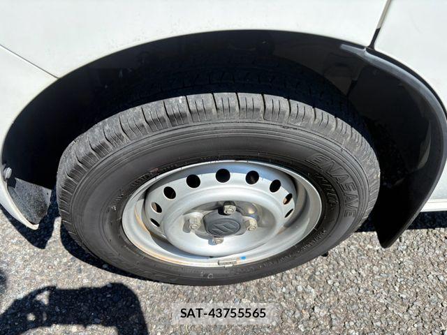 Suzuki EVERY 2019-06 8314371-9