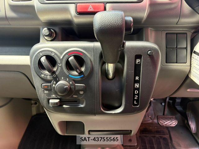 Suzuki EVERY 2019-06 8314371-18