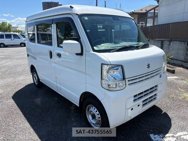 Suzuki EVERY 2019-06 8314371-4