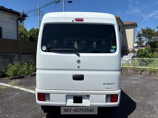 Suzuki EVERY 2019-06 8314371-6