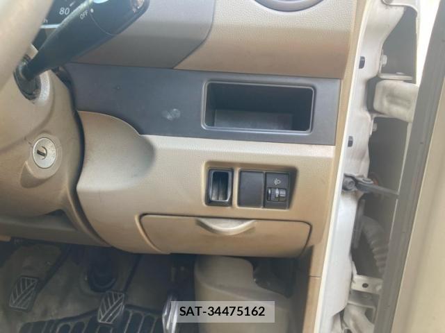 Suzuki EVERY 2010-07 8314385-11