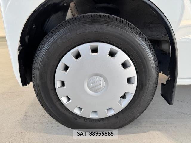 Suzuki EVERY 2018-06 8314369-10