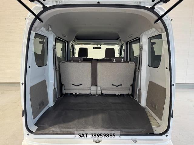 Suzuki EVERY 2018-06 8314369-16