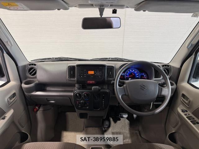 Suzuki EVERY 2018-06 8314369-1