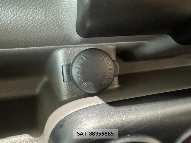 Suzuki EVERY 2018-06 8314369-26