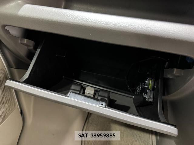 Suzuki EVERY 2018-06 8314369-28