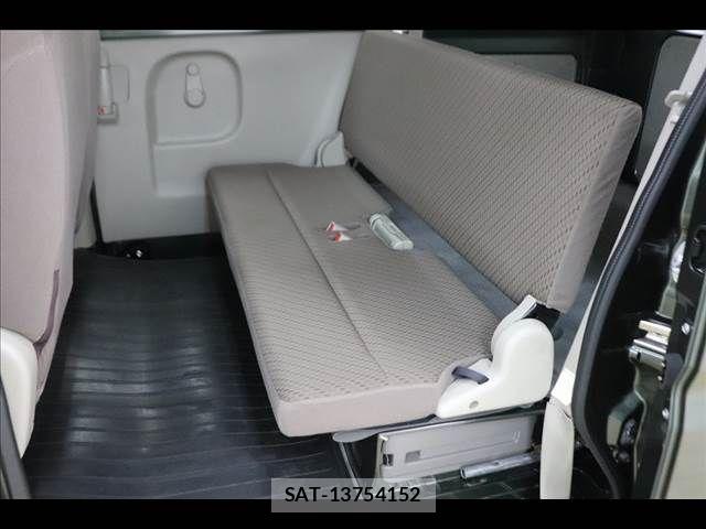 Suzuki EVERY 2019-03 8314368-12