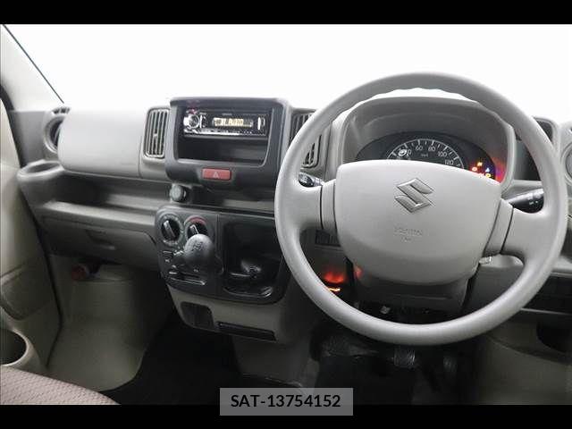 Suzuki EVERY 2019-03 8314368-1