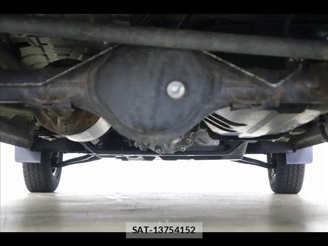 Suzuki EVERY 2019-03 8314368-25